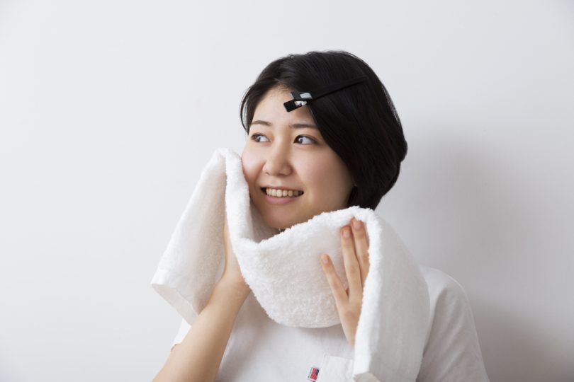皮膚科医が直伝！美肌にとことん効く「蒸しタオル美容法」